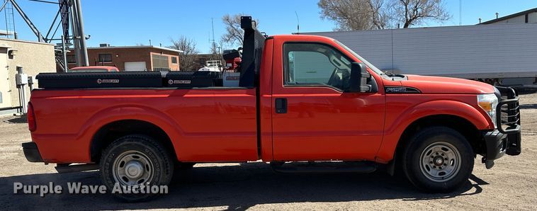 image for item LT9067 2011 Ford F250 Super Duty  pickup truck