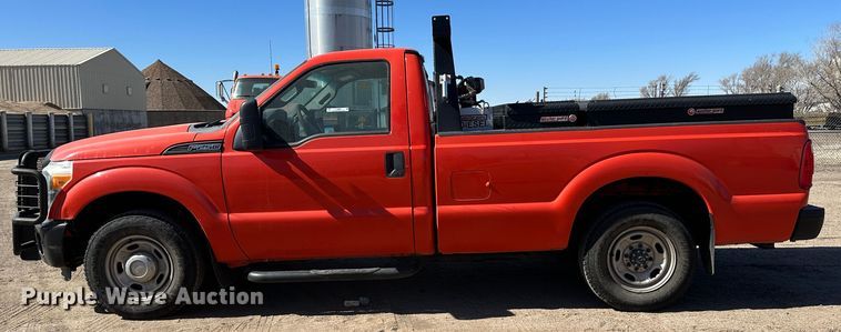 image for item LT9067 2011 Ford F250 Super Duty  pickup truck