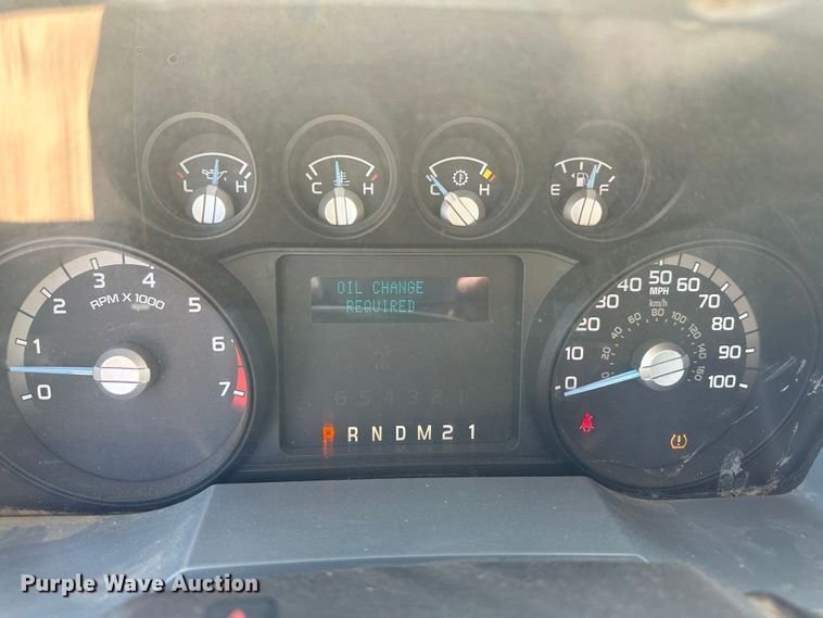 image for item LT9067 2011 Ford F250 Super Duty  pickup truck