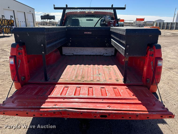 image for item LT9067 2011 Ford F250 Super Duty  pickup truck