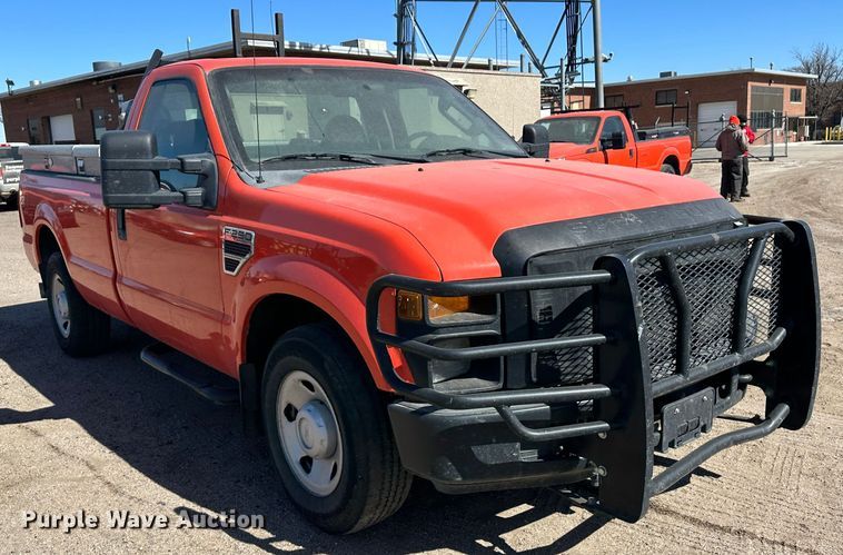image for item LT9068 2008 Ford F250 Super Duty  pickup truck