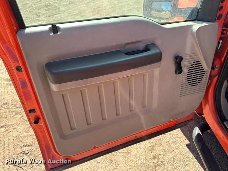 image for item LT9068 2008 Ford F250 Super Duty  pickup truck