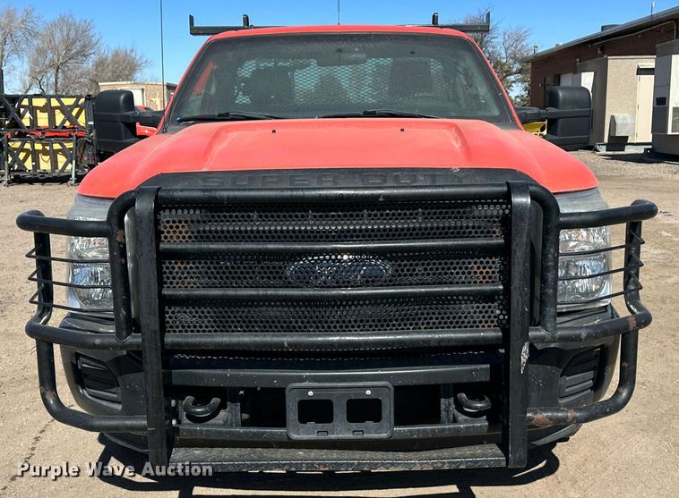 image for item LT9069 2011 Ford F250 Super Duty  pickup truck