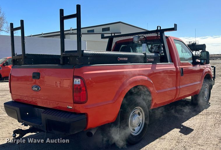 image for item LT9069 2011 Ford F250 Super Duty  pickup truck