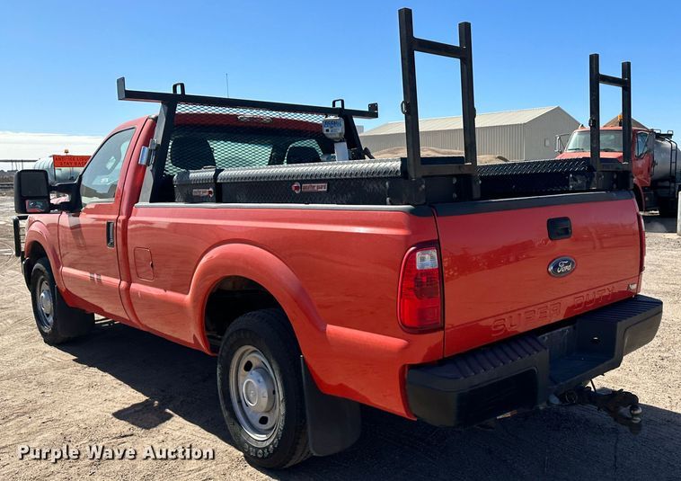 image for item LT9069 2011 Ford F250 Super Duty  pickup truck