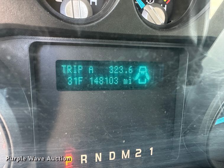 image for item LT9069 2011 Ford F250 Super Duty  pickup truck