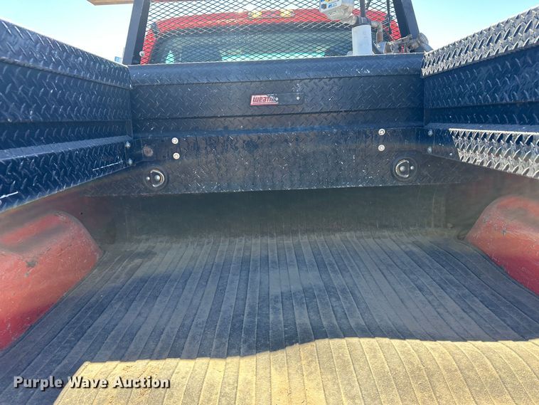 image for item LT9069 2011 Ford F250 Super Duty  pickup truck