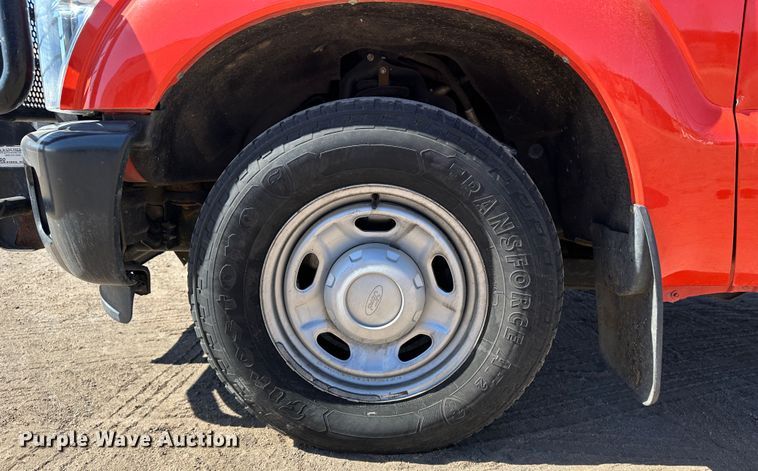 image for item LT9069 2011 Ford F250 Super Duty  pickup truck