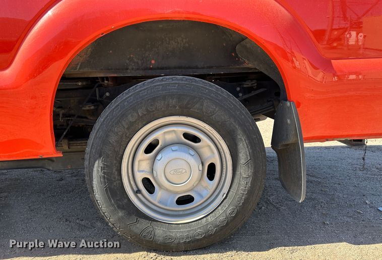 image for item LT9069 2011 Ford F250 Super Duty  pickup truck