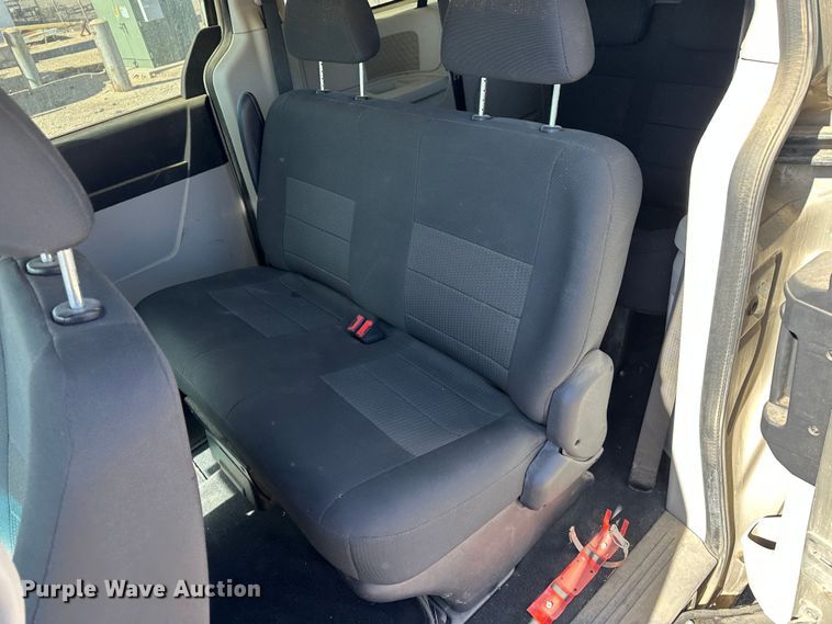 image for item LT9070 2009 Dodge Grand Caravan  van