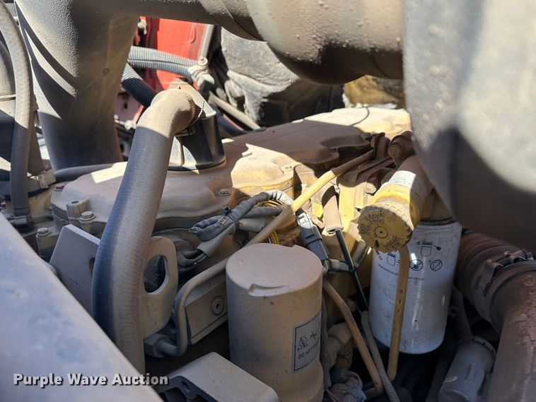 image for item LT9072 2000 Sterling L7500  oil distributor truck