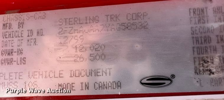 image for item LT9072 2000 Sterling L7500  oil distributor truck