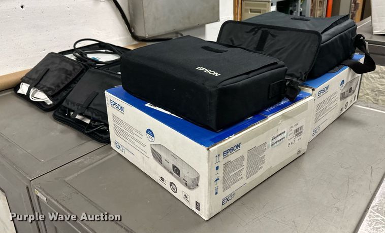 image for item LT9128 (4) Epson projectors