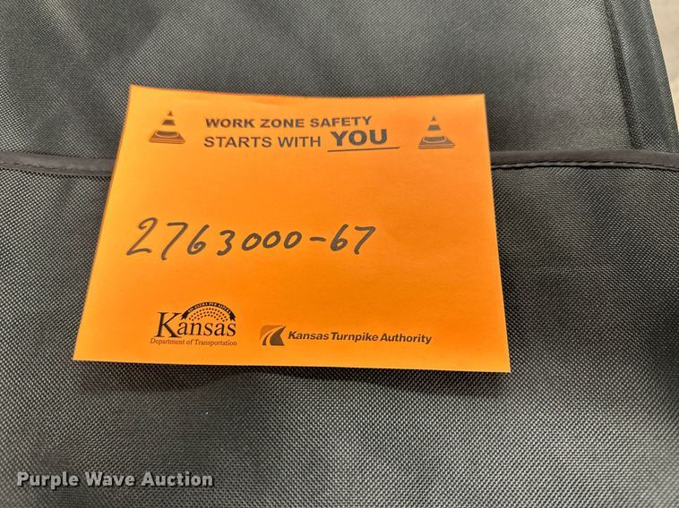 image for item LT9128 (4) Epson projectors