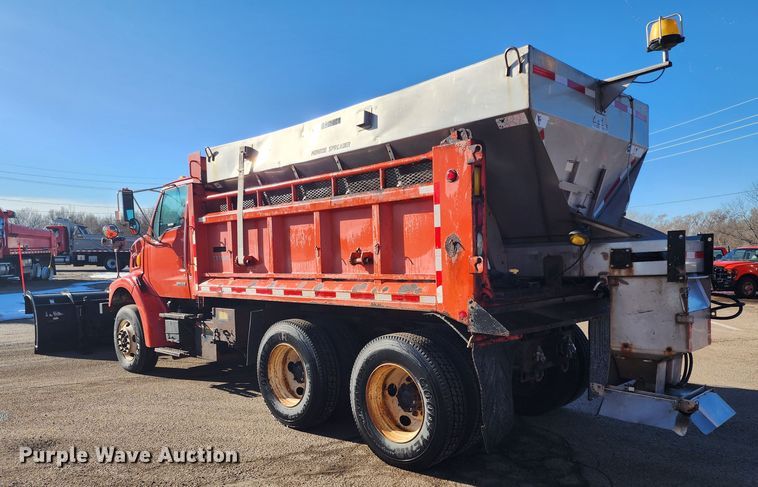 image for item LT9482 2003 Sterling LT7501  dump truck