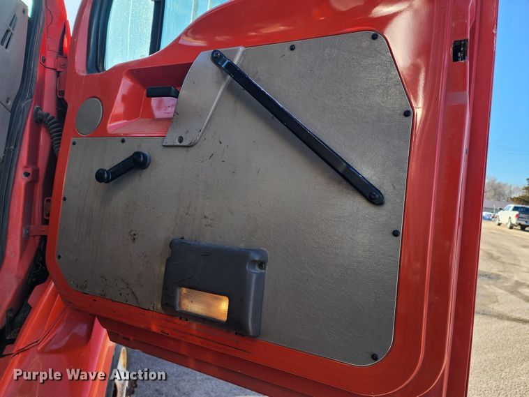 image for item LT9482 2003 Sterling LT7501  dump truck