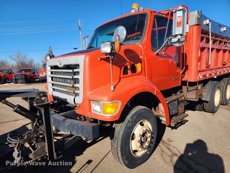 image for item LT9482 2003 Sterling LT7501  dump truck
