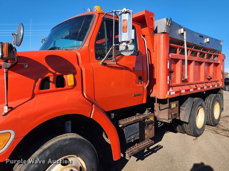 image for item LT9482 2003 Sterling LT7501  dump truck