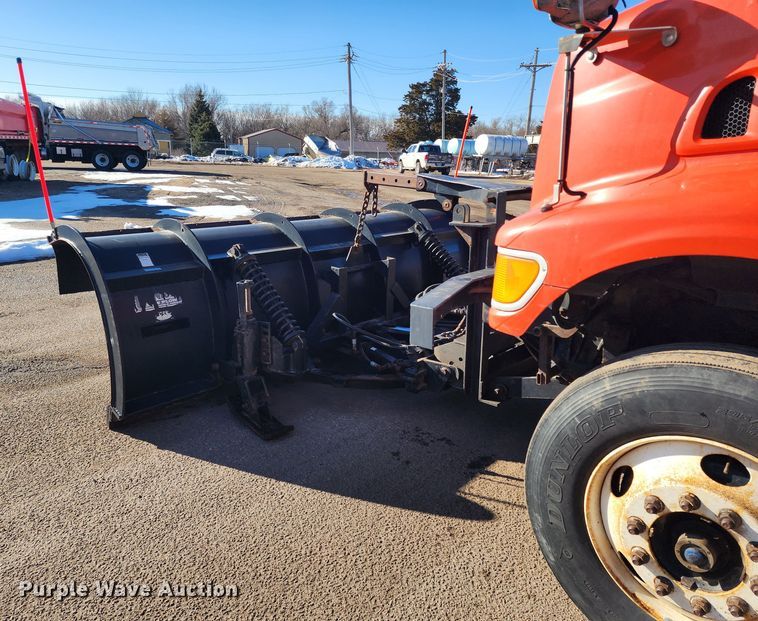 image for item LT9482 2003 Sterling LT7501  dump truck