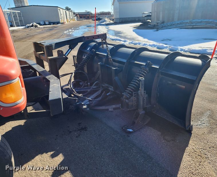 image for item LT9482 2003 Sterling LT7501  dump truck