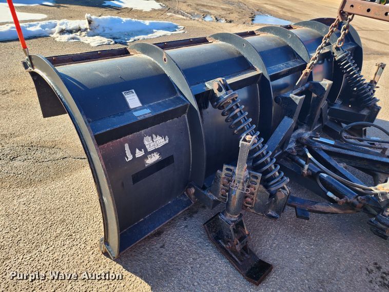 image for item LT9482 2003 Sterling LT7501  dump truck