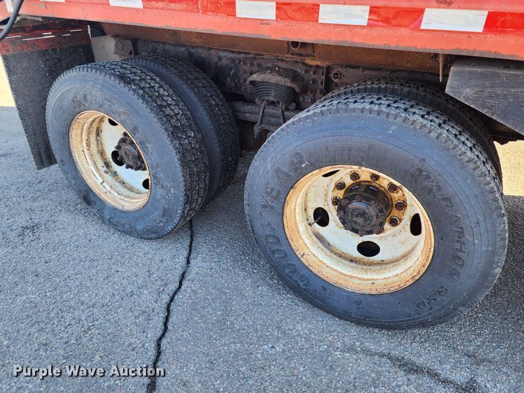 image for item LT9482 2003 Sterling LT7501  dump truck