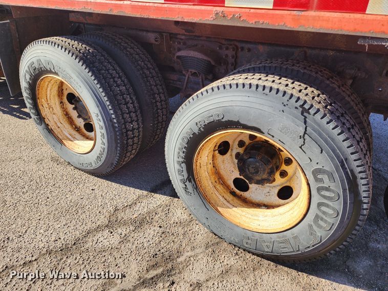 image for item LT9482 2003 Sterling LT7501  dump truck