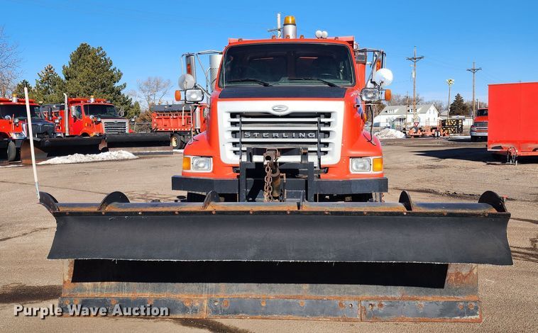 image for item LT9483 2003 Sterling LT7501  dump truck