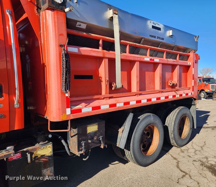 image for item LT9483 2003 Sterling LT7501  dump truck