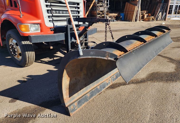 image for item LT9483 2003 Sterling LT7501  dump truck