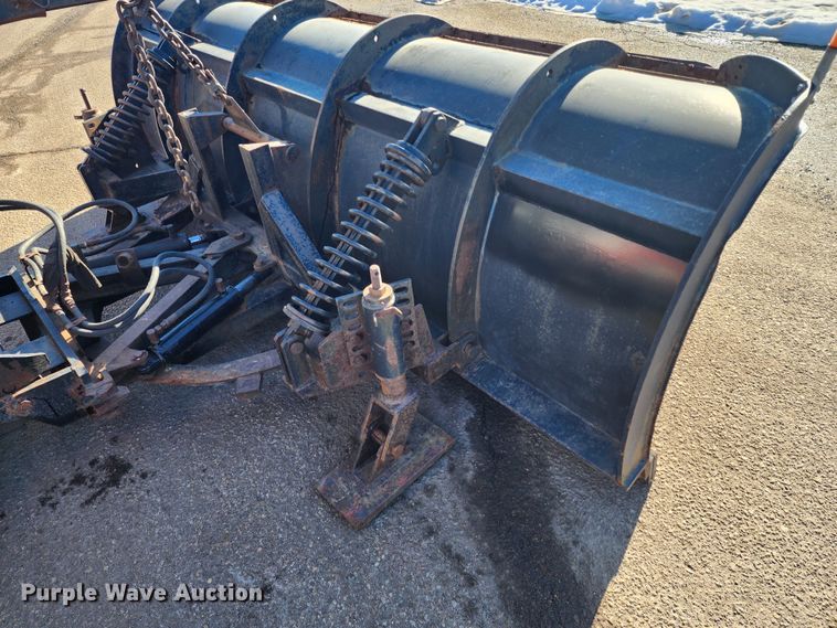 image for item LT9483 2003 Sterling LT7501  dump truck