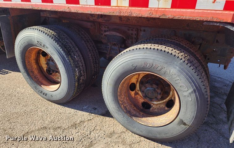 image for item LT9483 2003 Sterling LT7501  dump truck