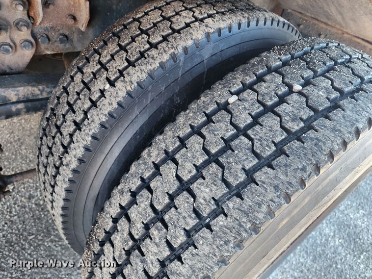 image for item LT9483 2003 Sterling LT7501  dump truck