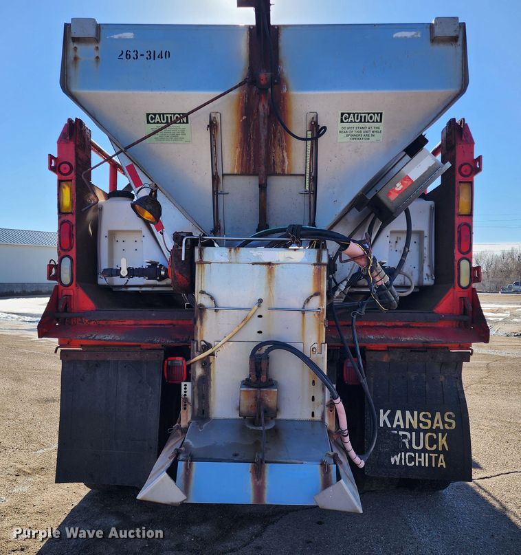 image for item LT9484 2001 Sterling LT7501  dump truck