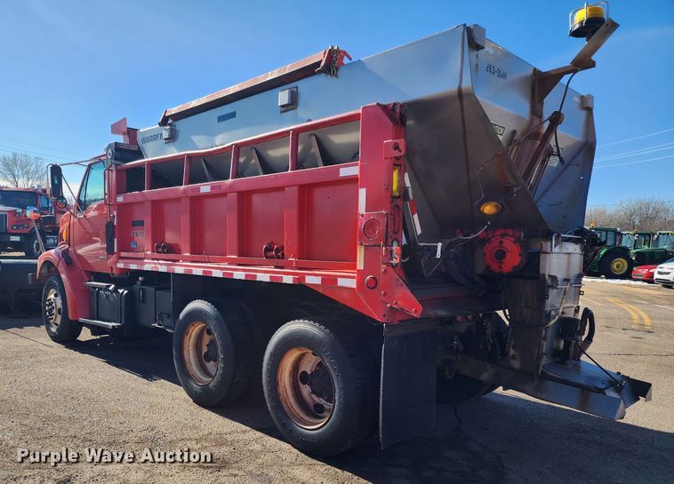 image for item LT9484 2001 Sterling LT7501  dump truck