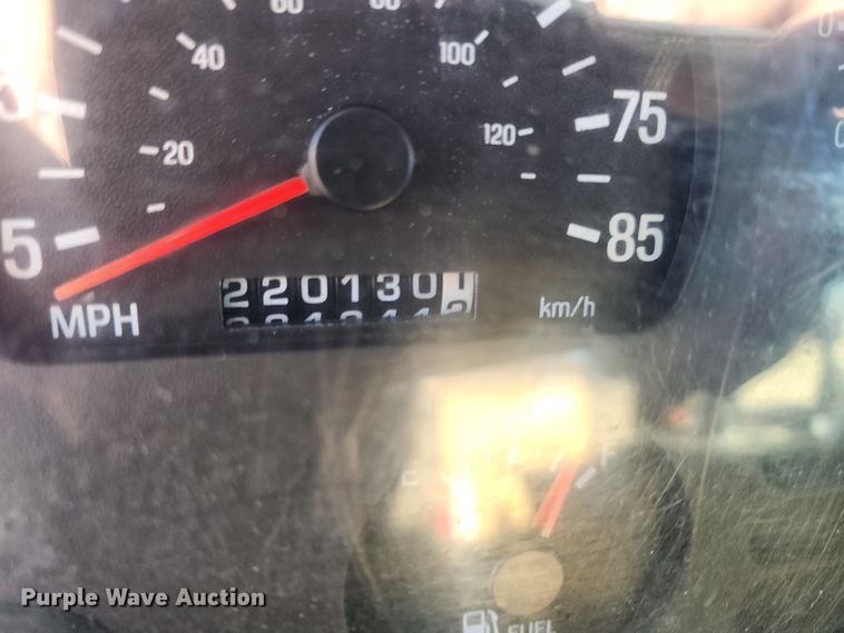 image for item LT9484 2001 Sterling LT7501  dump truck