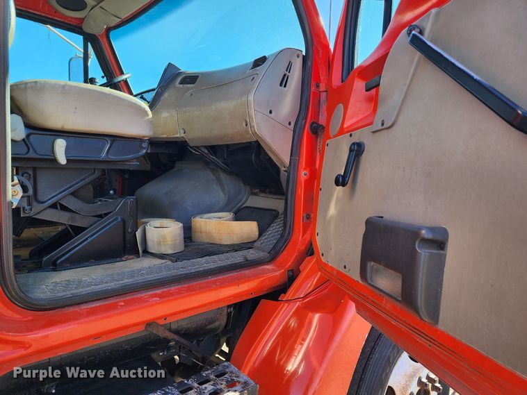 image for item LT9484 2001 Sterling LT7501  dump truck