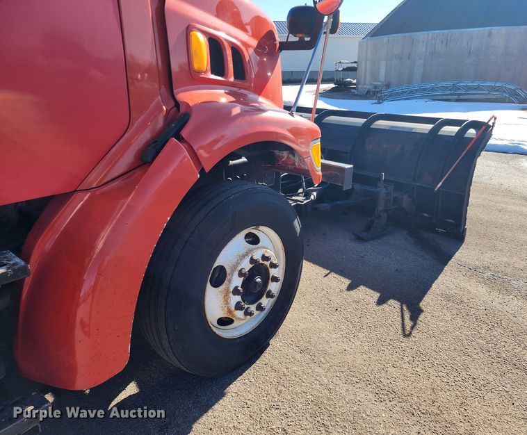 image for item LT9484 2001 Sterling LT7501  dump truck