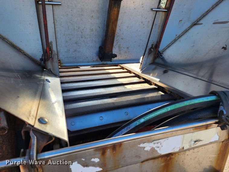 image for item LT9484 2001 Sterling LT7501  dump truck