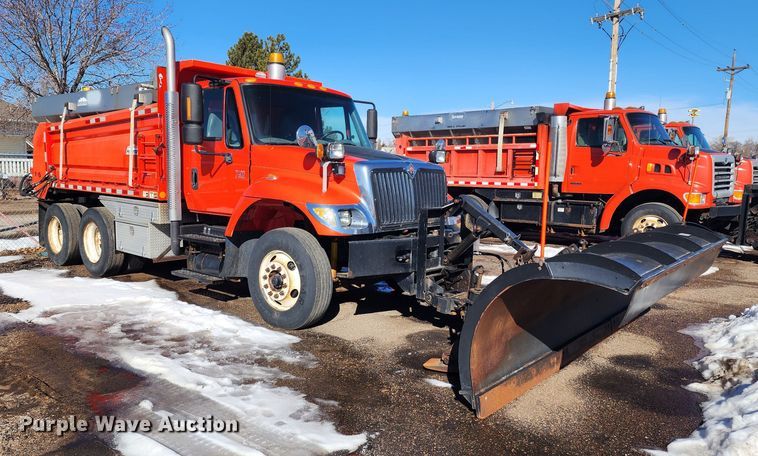 image for item LT9485 2007 International 7400  dump truck