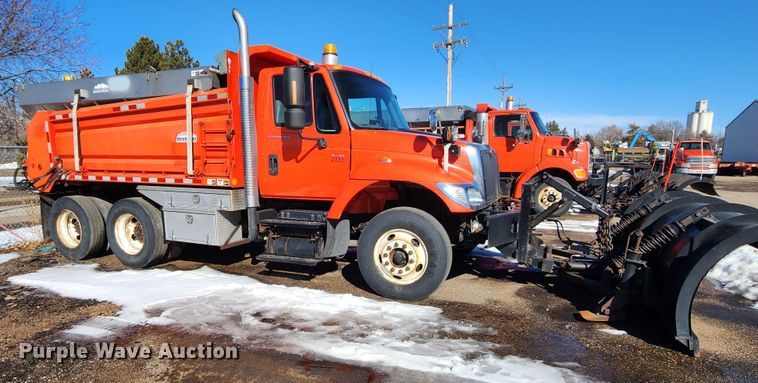 image for item LT9485 2007 International 7400  dump truck