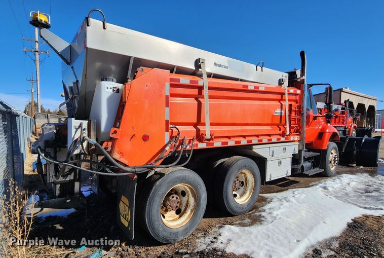 image for item LT9485 2007 International 7400  dump truck