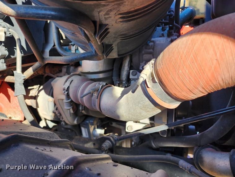 image for item LT9485 2007 International 7400  dump truck