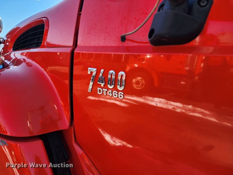 image for item LT9485 2007 International 7400  dump truck