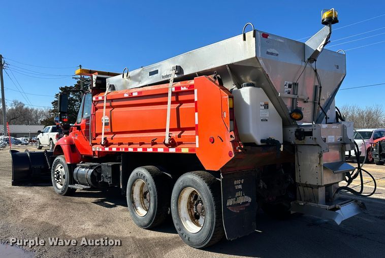 image for item LT9486 2007 International 7400  dump truck