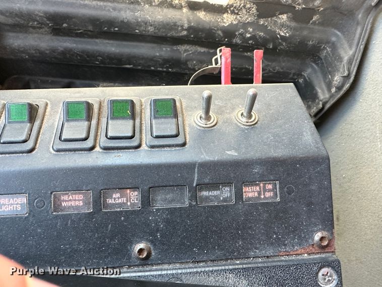 image for item LT9486 2007 International 7400  dump truck