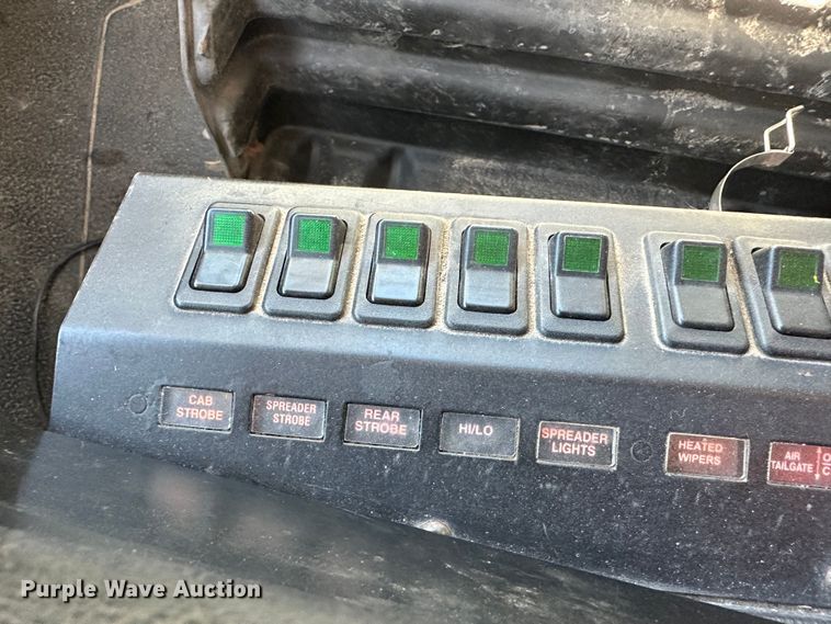 image for item LT9486 2007 International 7400  dump truck