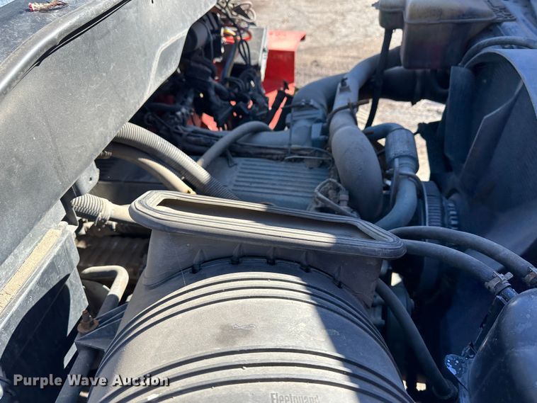 image for item LT9486 2007 International 7400  dump truck