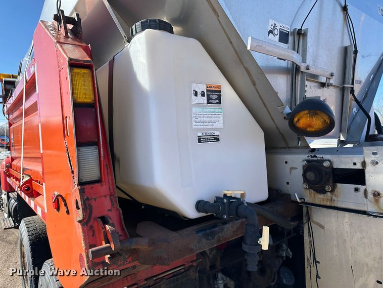 image for item LT9486 2007 International 7400  dump truck