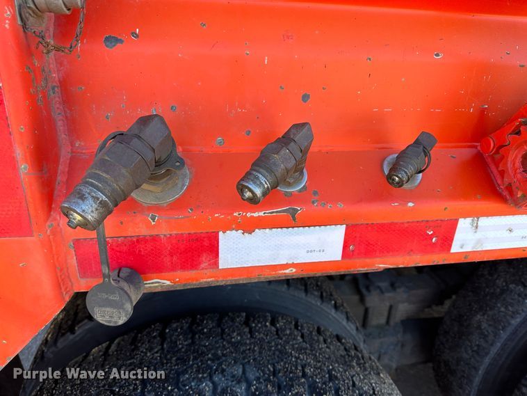 image for item LT9486 2007 International 7400  dump truck